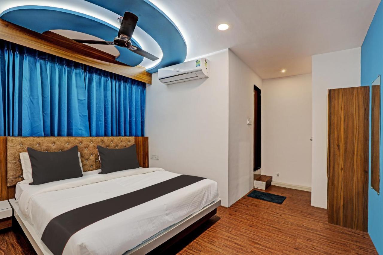 Collection O Hotel Swarg Surat Dış mekan fotoğraf